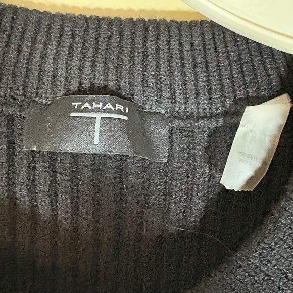 Tahari Black Ombré Striped Sweater Woman’s Size Large - Picture 3 of 6